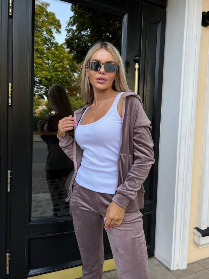 Костюм Розмір: 42-44, 46-48, 50-52 S3087