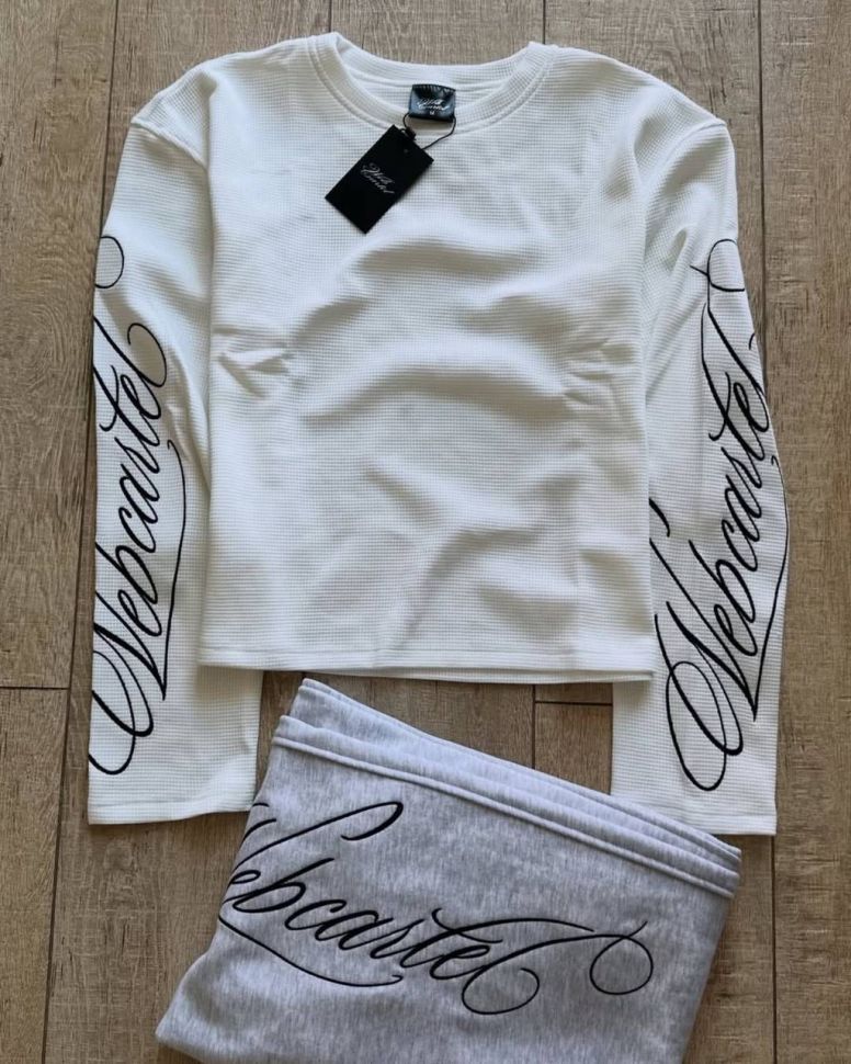 Костюм Розмір: 42-44 , 46-48 S6183