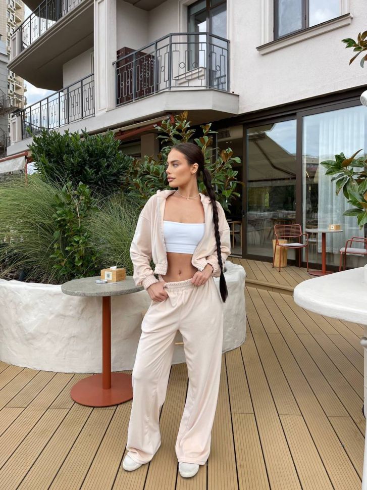 Костюм Розмір: 42-44, 44-46 S4585