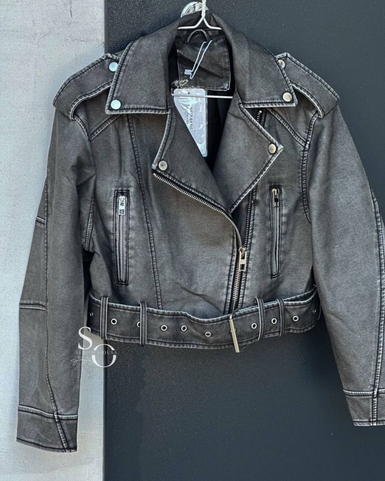 Куртка Розмір: S,M,L S1587