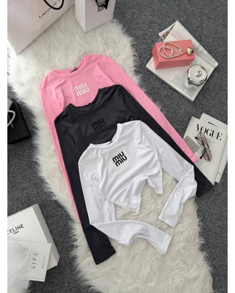 Костюм Розмір: 40-42,44-46 S6285