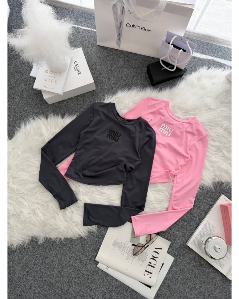 Костюм Розмір: 40-42,44-46 S6285