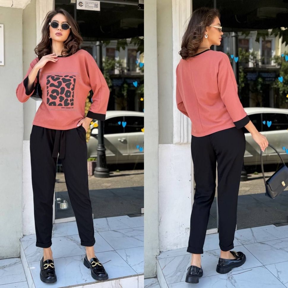 Костюм Розмір: 42-44,46-48,50-52,54-56 S6585