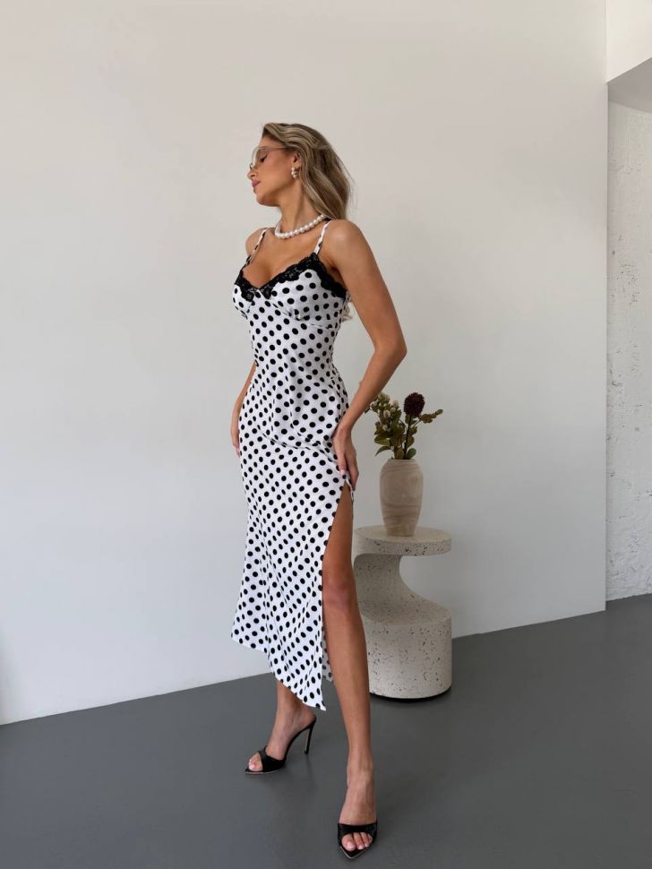 Сукня Розмір: 42/44, 46/48 S7487