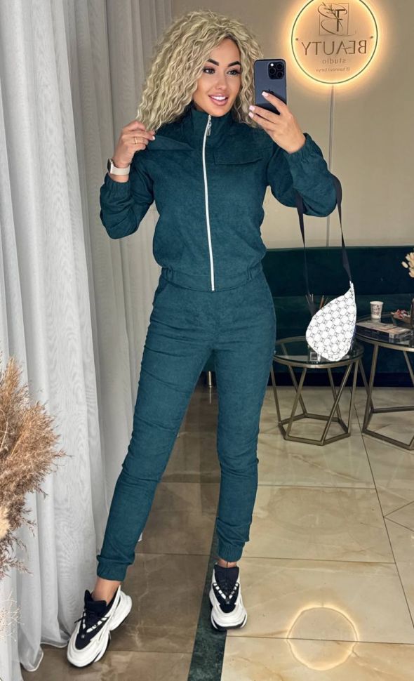 Костюм Розмір: 42-44, 46-48, 50-52 S1182