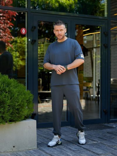 Костюм Розмір: 44-46,48-52,54-56 S6186