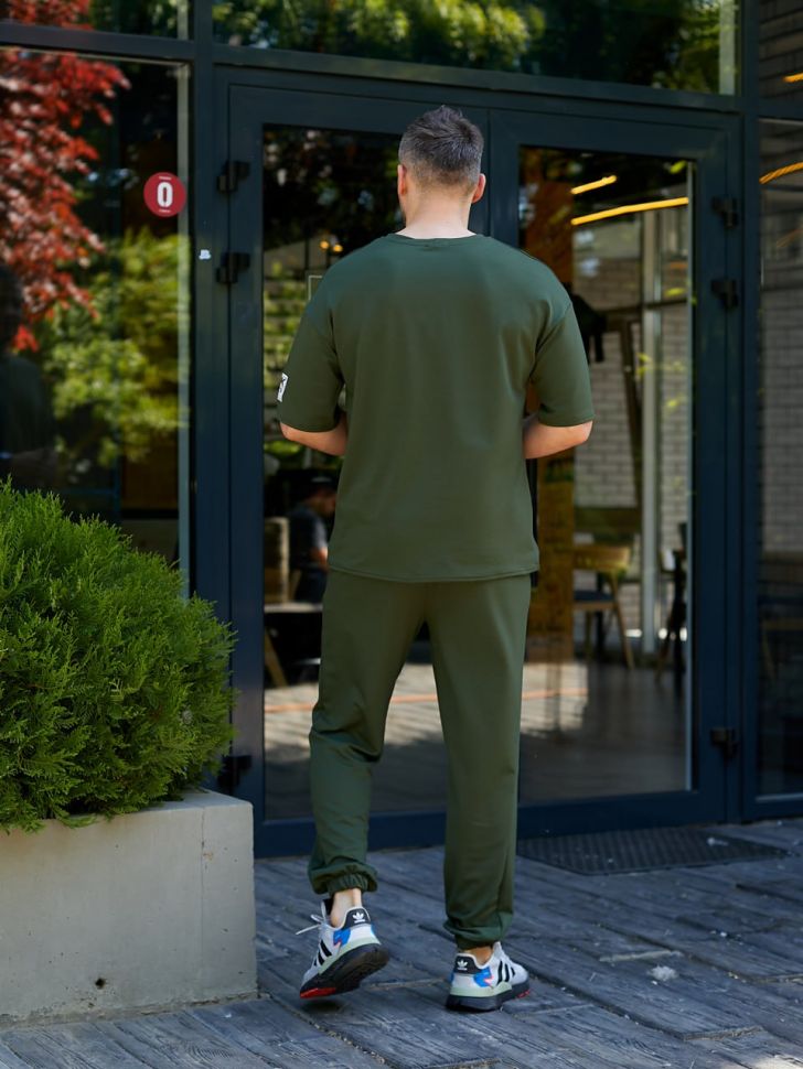 Костюм Розмір: 44-46,48-52,54-56 S6186