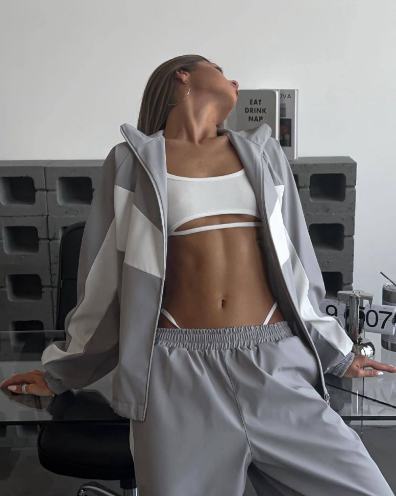 Костюм Розмір: 42/44, 46/48 S6886