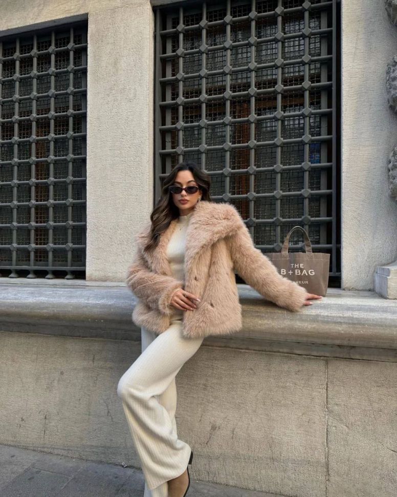 Шуба Розмір: S,M,L S3988