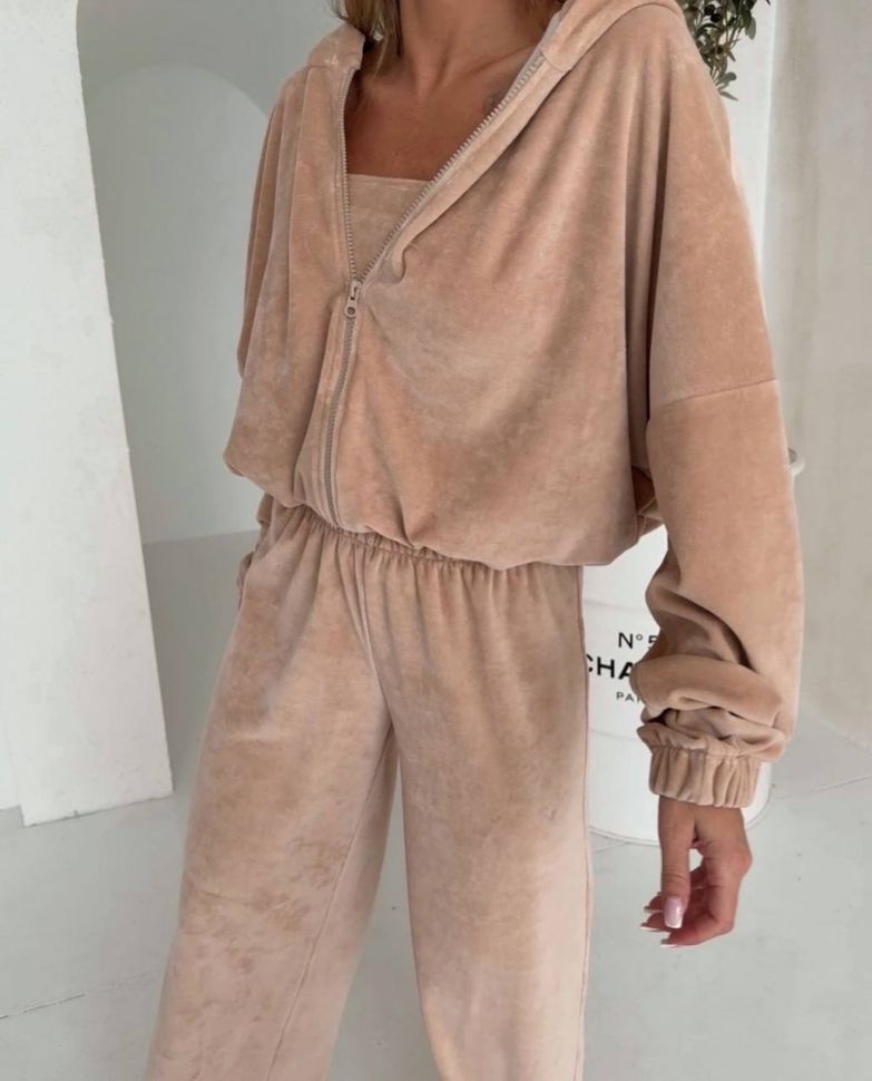 Костюм Розмір: 42-44,44-46 S4088