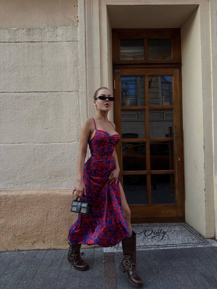 Сукня Розмір: 42-44, 46-48 S5189