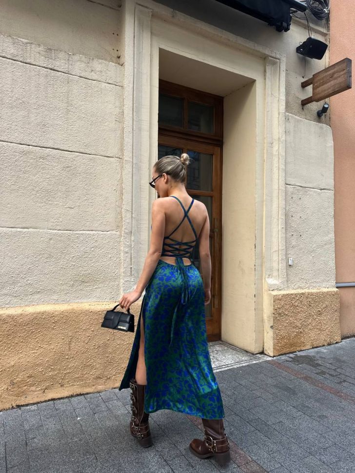 Сукня Розмір: 42-44, 46-48 S5189