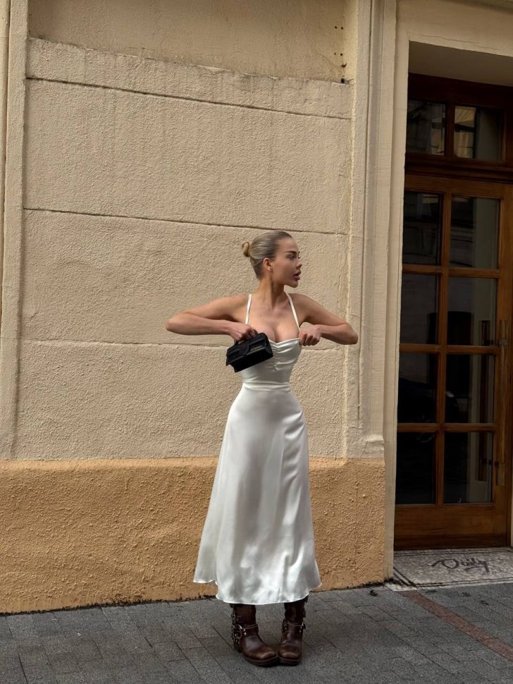 Сукня Розмір: 42-44, 46-48 S5189