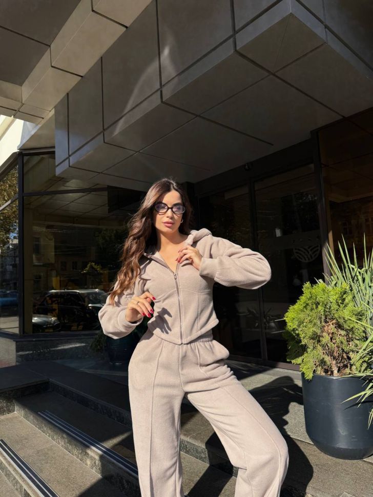 Костюм Розмір: 42-44, 46-48 S4190