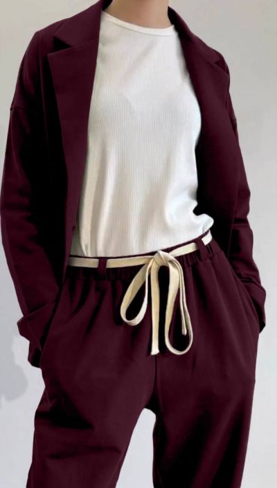 Костюм Розмір: 50-52,54-56,58-60 S5290