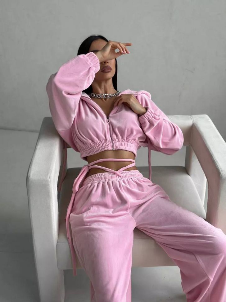 Костюм Розмір: 42-44, 46-48 S687