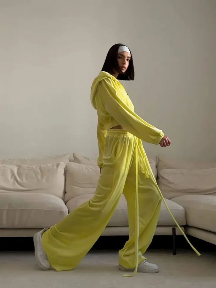 Костюм Розмір: 42-44, 46-48 S687