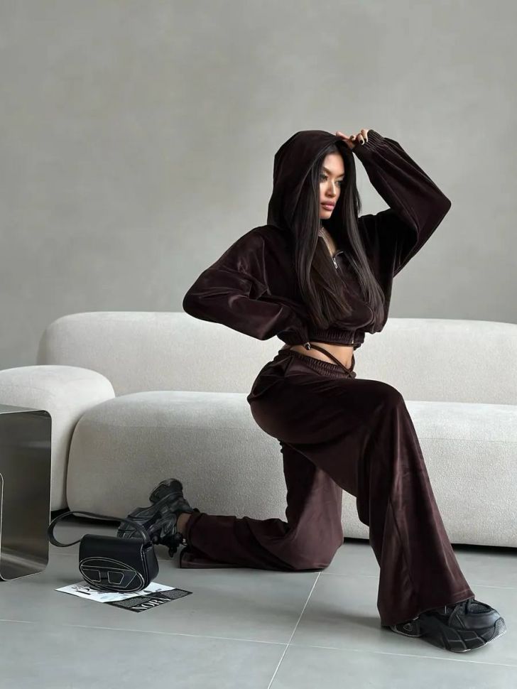 Костюм Розмір: 42-44, 46-48 S687