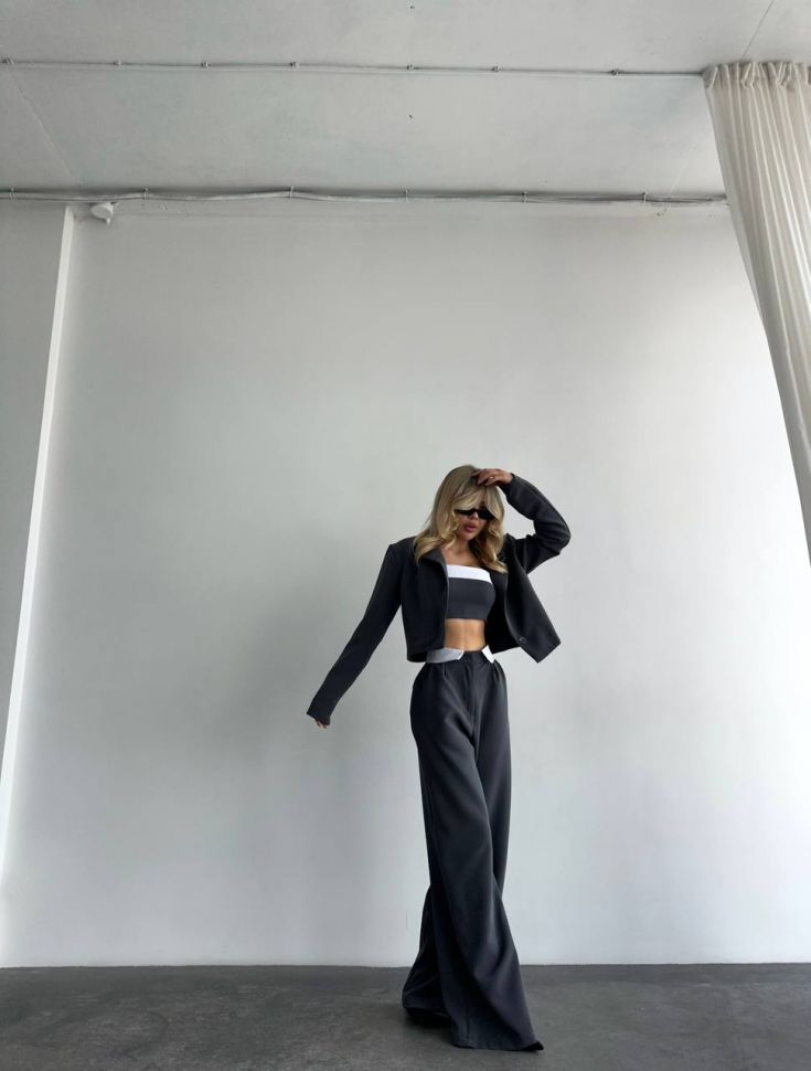 Костюм Розмір: 42-44, 46-48 S787