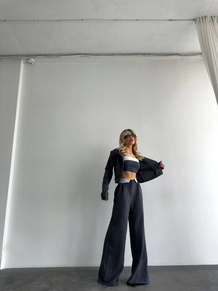 Костюм Розмір: 42-44, 46-48 S787