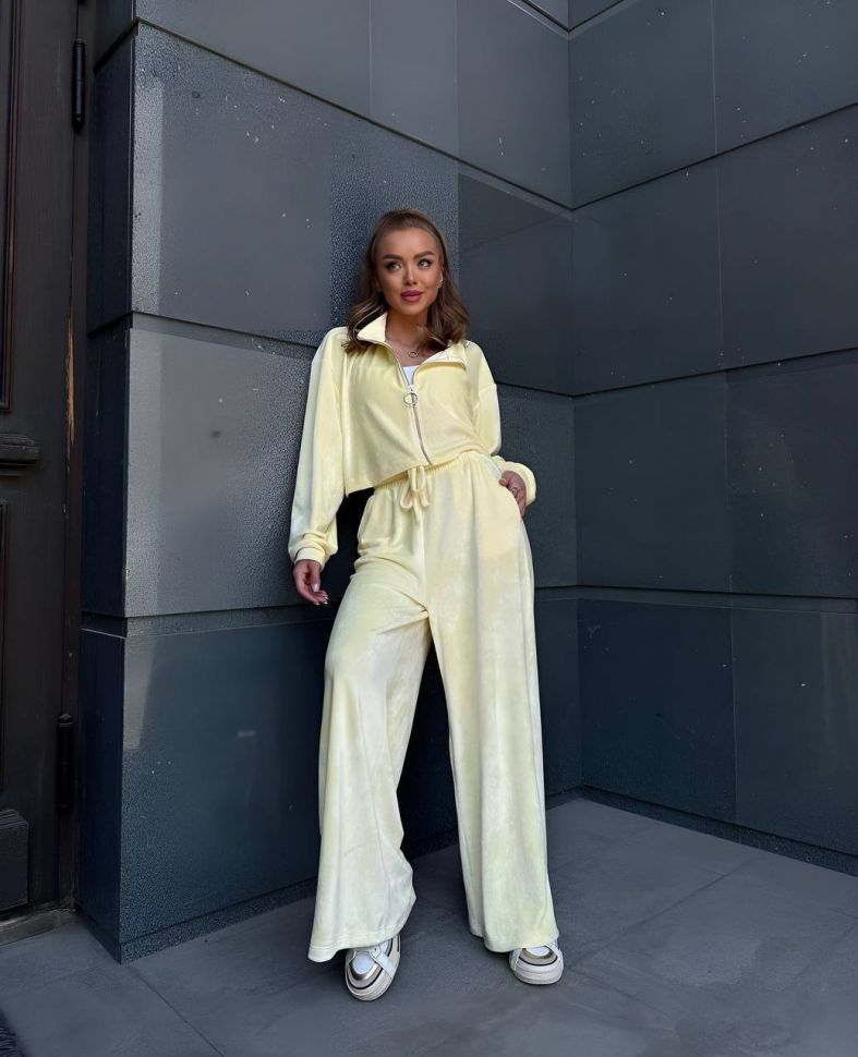 Костюм Розмір: 42-46,46-48 S1085