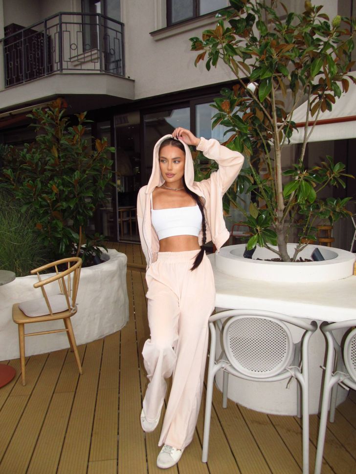 Костюм Розмір: 42-44, 44-46 S4091