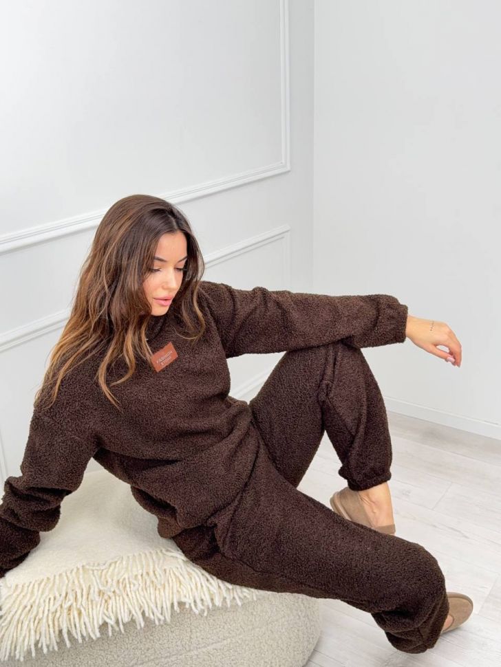 Костюм Розмір: oversize 42/46 S5391