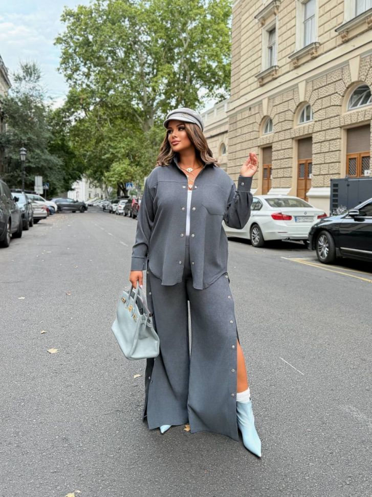 Костюм Розмір: 50-52,54-56,58-60,62-64 S1393