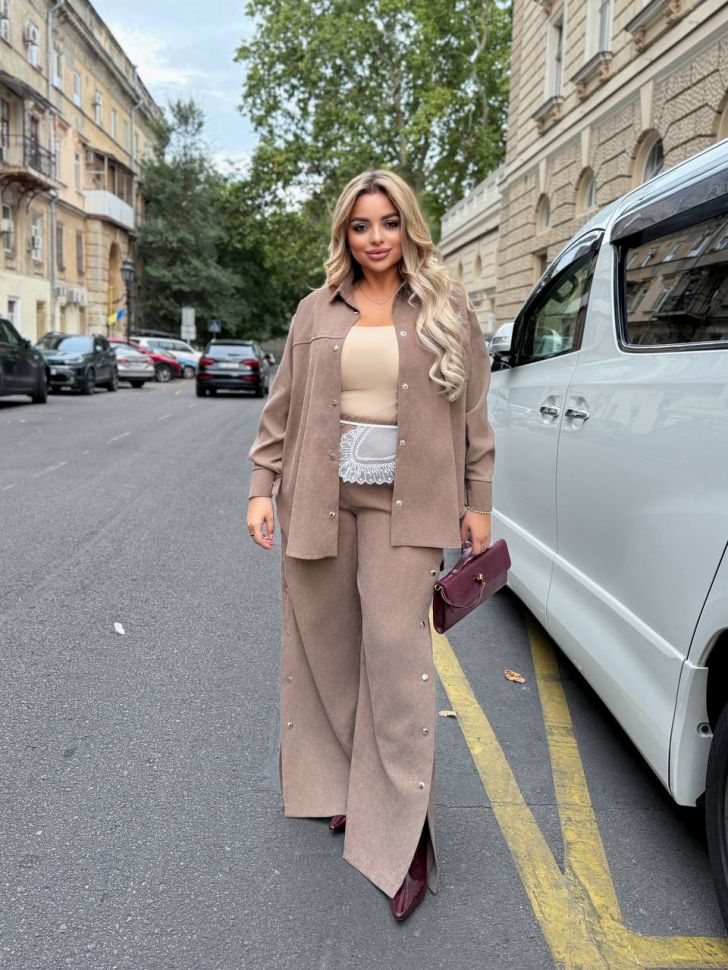 Костюм Розмір: 50-52,54-56,58-60,62-64 S1393