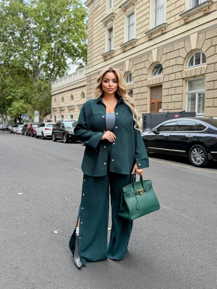 Костюм Розмір: 50-52,54-56,58-60,62-64 S1393