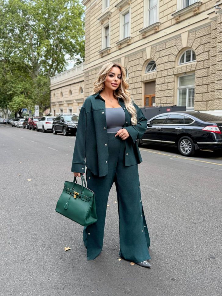 Костюм Розмір: 50-52,54-56,58-60,62-64 S1393