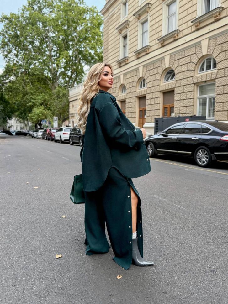 Костюм Розмір: 50-52,54-56,58-60,62-64 S1393