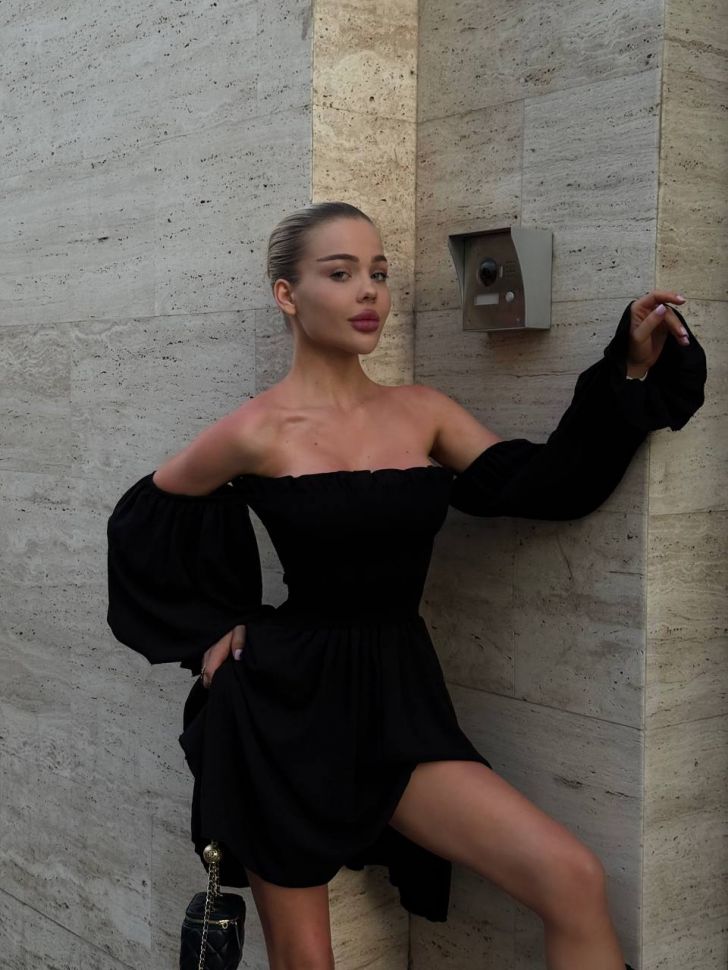 Сукня Розмір: 42/44, 46/48 S2394