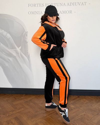 Костюм Розмір: 50-52,54-56, 58-60, 62-64 S5292