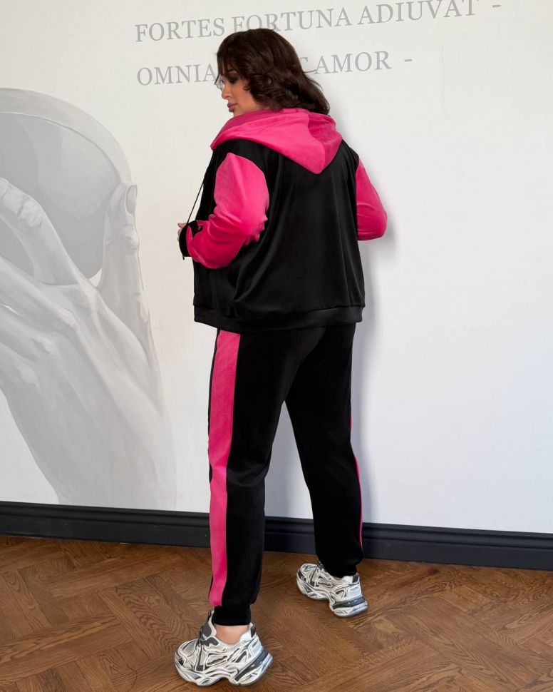 Костюм Розмір: 50-52,54-56, 58-60, 62-64 S5292