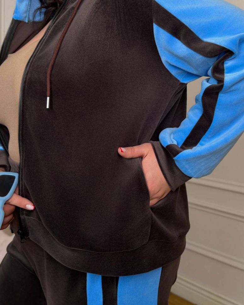 Костюм Розмір: 50-52,54-56, 58-60, 62-64 S5292