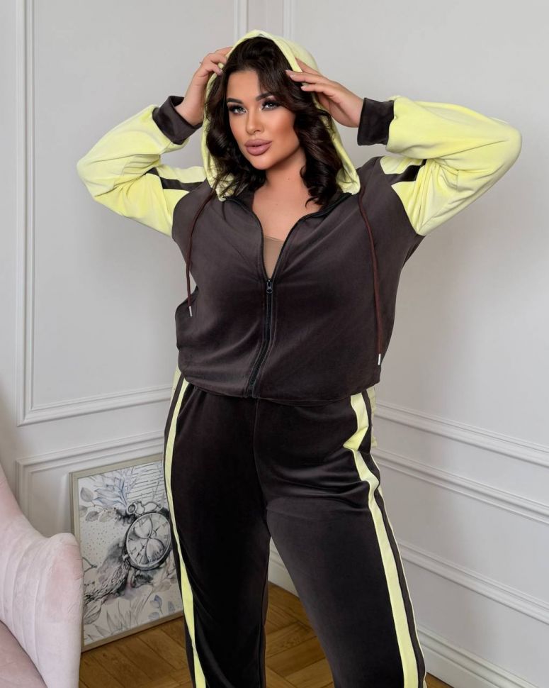 Костюм Розмір: 50-52,54-56, 58-60, 62-64 S5292