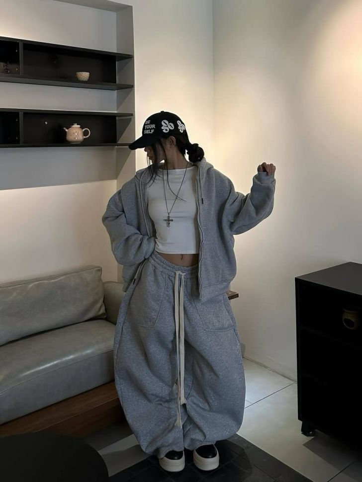 Костюм Розмір: 42-46 onesize S2397