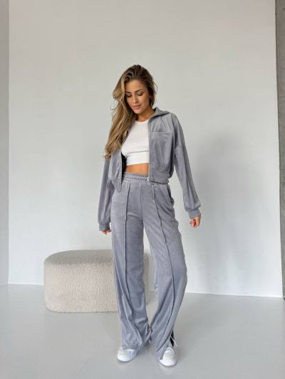 Костюм Розмір: 42-44 46-48 S1898