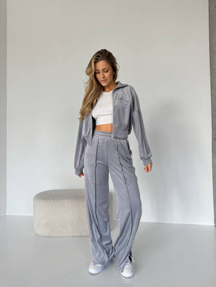 Костюм Розмір: 42-44 46-48 S1898