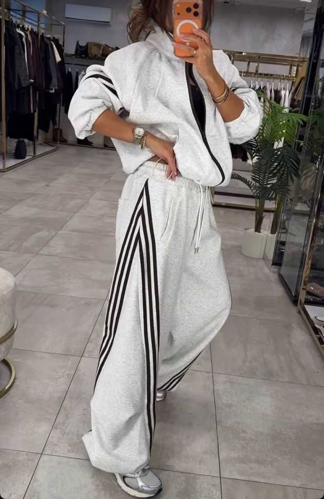 Костюм Розмір: 42-46,48-52,54-58 S5096