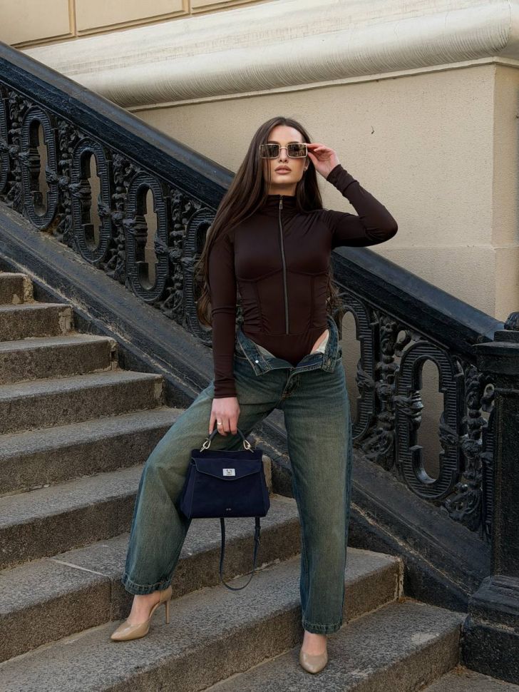 Боді Розмір: 42/44, 46/48, 50/52 S6395