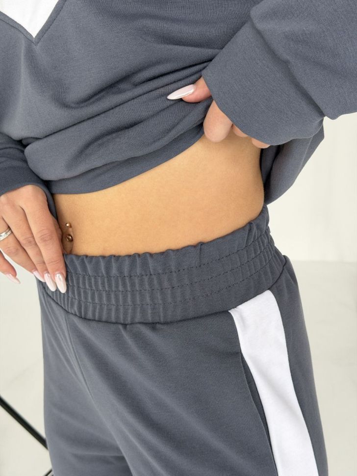 Костюм Розмір: 42-44,  46-48, 50-52 S6695