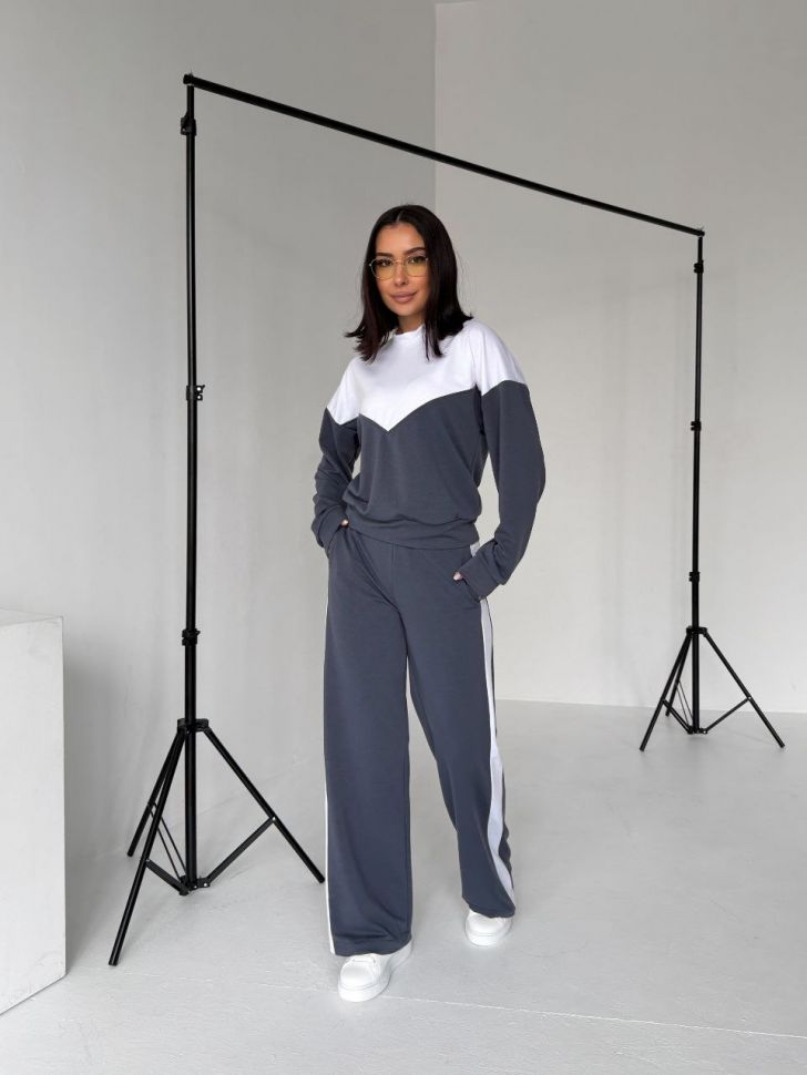 Костюм Розмір: 42-44,  46-48, 50-52 S6695