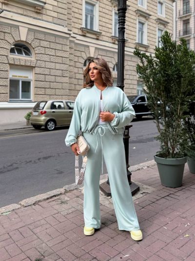 Костюм Розмір: 42-44,46-48,50-52,54-56 S1798