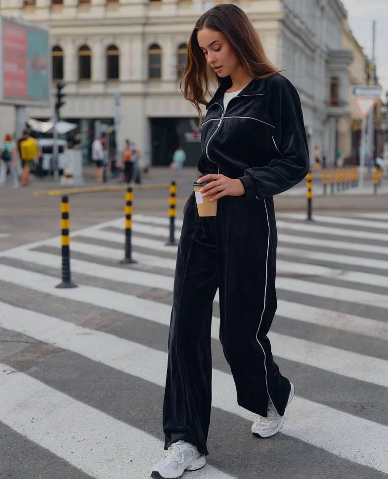 Костюм Розмір: 42-44 46-48 S1900