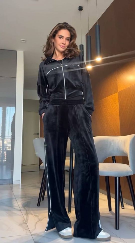 Костюм Розмір: 42-44 46-48 S1900