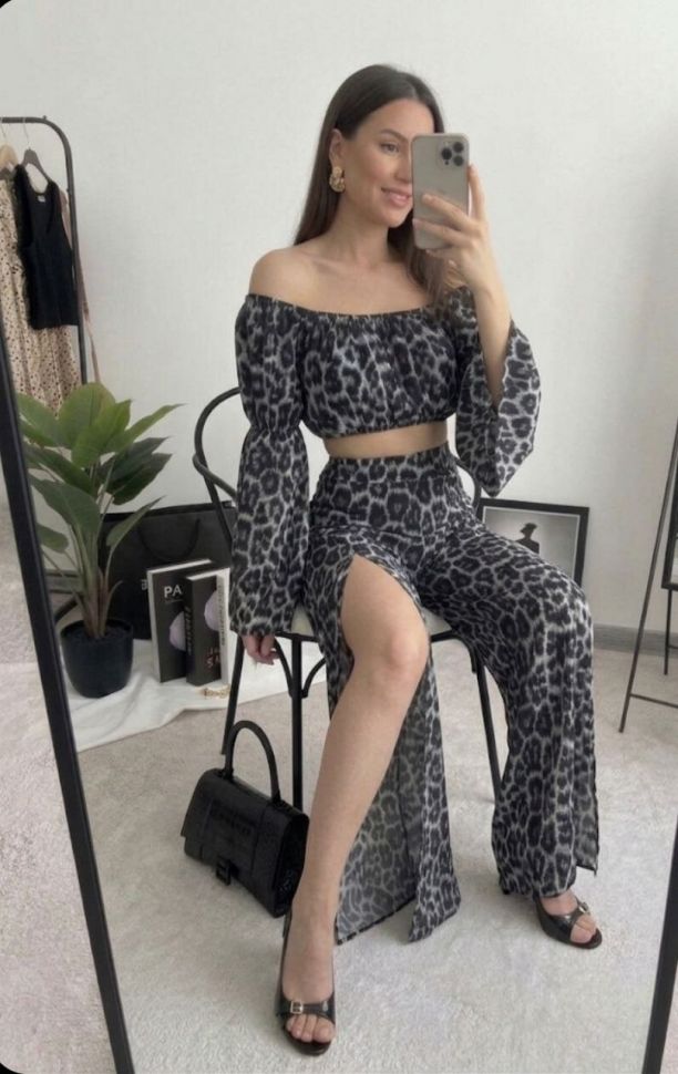 Костюм Розмір: 42-44,44-46 S7097