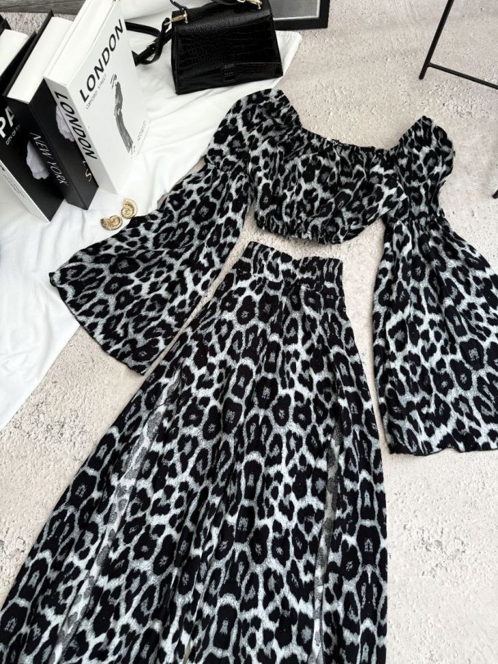 Костюм Розмір: 42-44,44-46 S7097