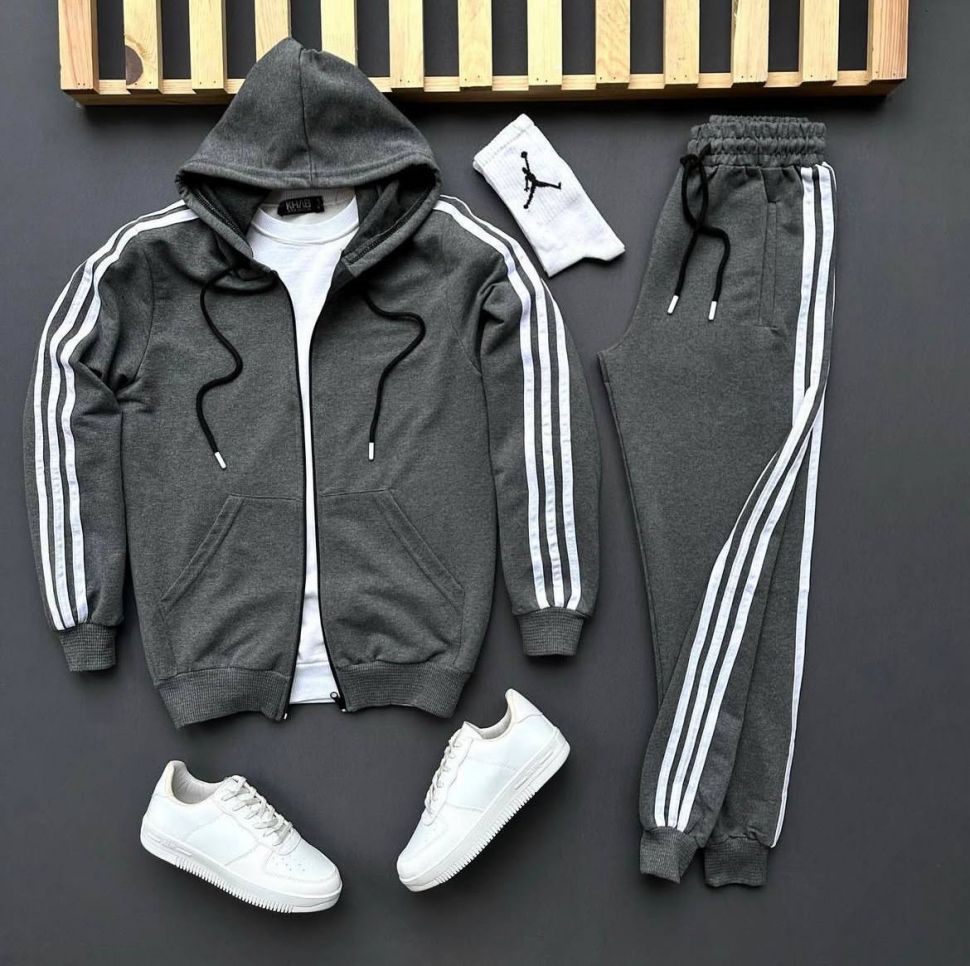 Костюм Розмір: 42-44, 46-48,50-52,54-56 S1800